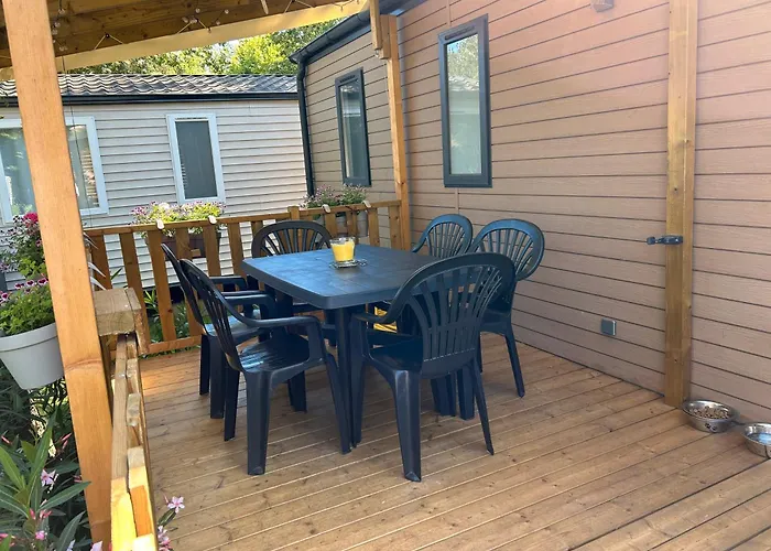 Mobil De Luxe 6 Pers Vakantiehuis Agde