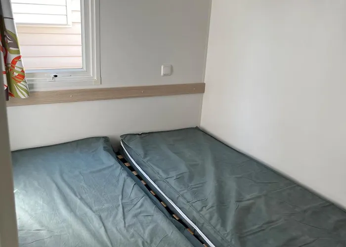 Mobil De Luxe 6 Pers Vakantiehuis