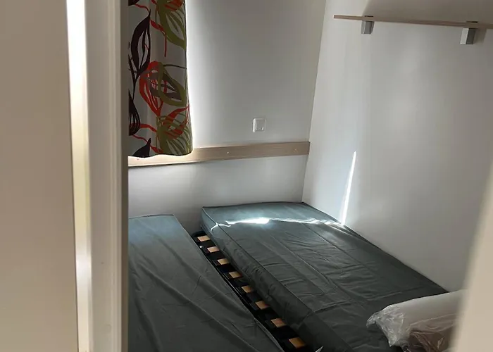 Vakantiehuis Mobil De Luxe 6 Pers *